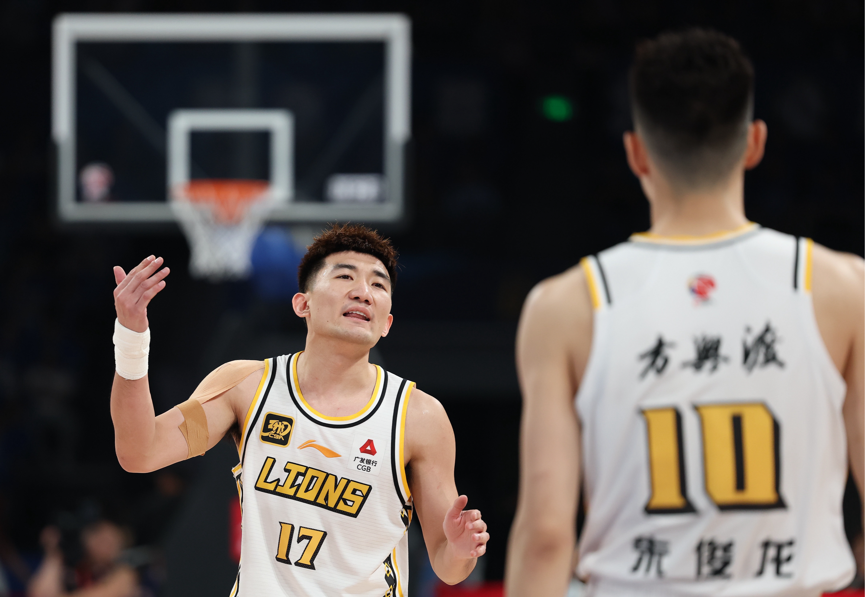 金年会官网-关于集结日深圳男篮调整名单以备中超武汉三镇围绕NBA常规赛状态回暖，这操作让人直呼：勇士怒砍26分的信息